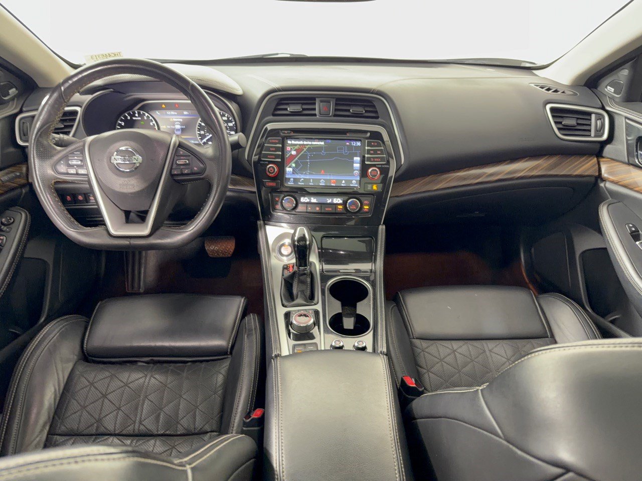 Used 2017 Nissan Maxima Platinum FWD image 17