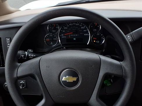 New 2025 Chevrolet Express 2500 image 14