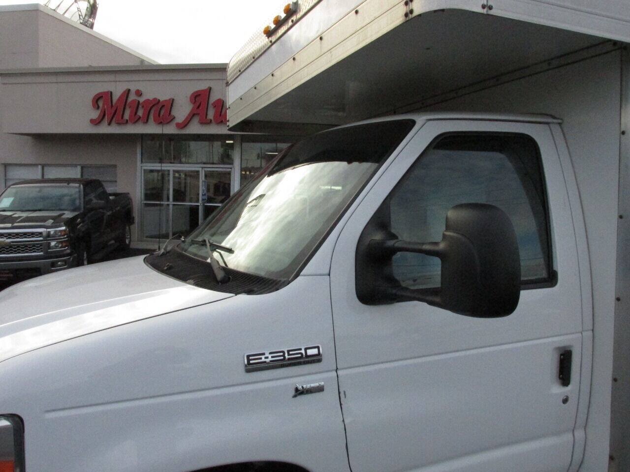 Used 2012 Ford E-350 and Econoline 350 Super Duty w/ PWR Locks & Windows Group RWD image 41