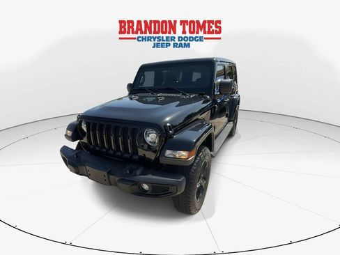 Used 2021 Jeep Wrangler Unlimited Sahara AWD/4WD image 7