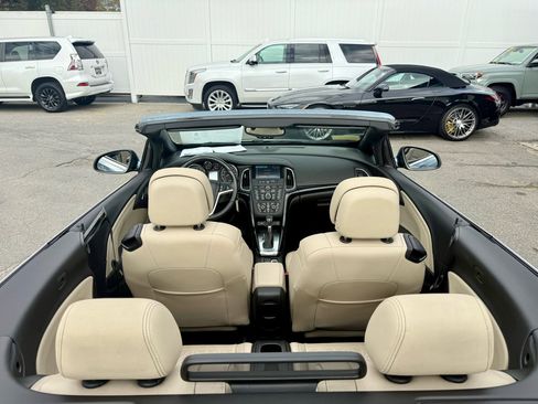 Used 2017 Buick Cascada Premium image 22