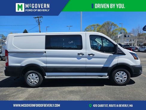 Used 2025 Ford Transit 250 Low Roof w/ Exterior Upgrade Package RWD image 7
