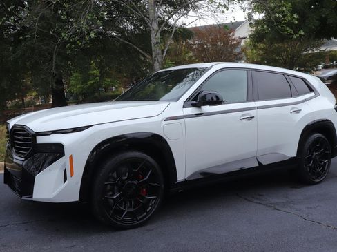 New 2026 BMW XM Label Red w/ M Driver's Package image 4