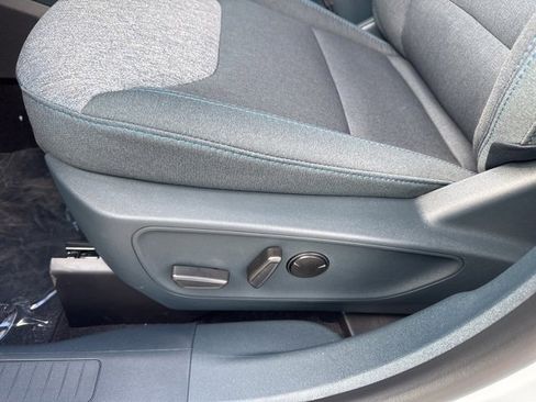 New 2025 Ford Maverick XLT w/ XLT Luxury Package image 22