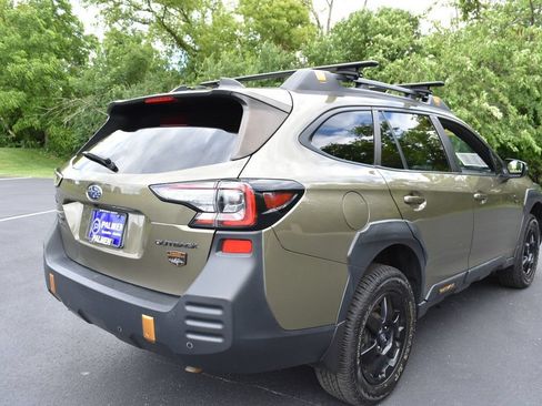 Used 2022 Subaru Outback Wilderness w/ Wilderness Package AWD/4WD image 8