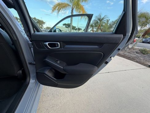 Certified 2024 Honda Civic Sport image 27