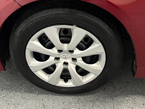 Used 2023 Toyota Corolla LE FWD image 9