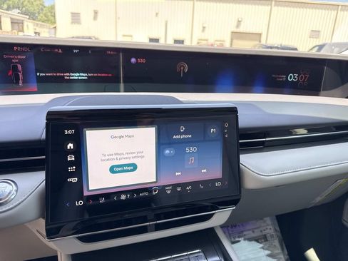 New 2026 Lincoln Nautilus Premier AWD/4WD image 23
