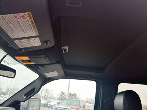 Used 2015 Ford F250 Lariat w/ Lariat Ultimate Package image 24