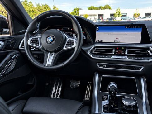 Used 2020 BMW X6 M50i AWD/4WD image 15