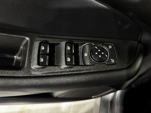 Used 2020 Ford Edge SE AWD/4WD image 16