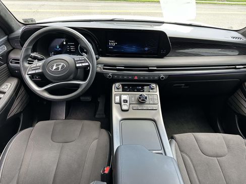 Used 2025 Hyundai Palisade Calligraphy AWD/4WD image 19