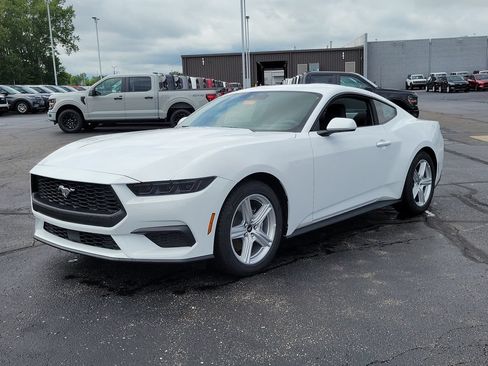 New 2026 Ford Mustang Coupe RWD image 8