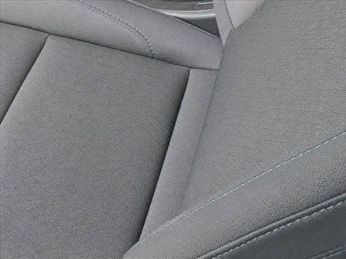 Used 2025 Chevrolet Silverado 1500 Custom RWD image 22
