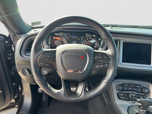 Used 2023 Dodge Challenger GT w/ Plus Package image 14