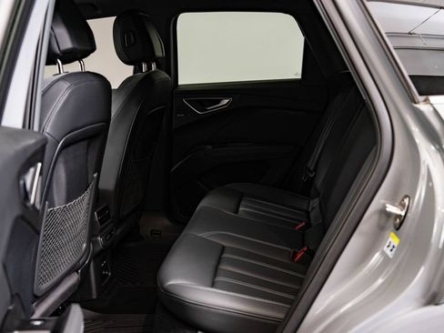 Used 2023 Audi Q4 e-tron Premium Plus w/ Premium Plus RWD image 43