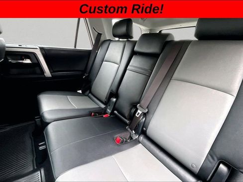 Certified 2023 Toyota 4Runner SR5 Premium w/ Moonroof Package AWD/4WD image 23