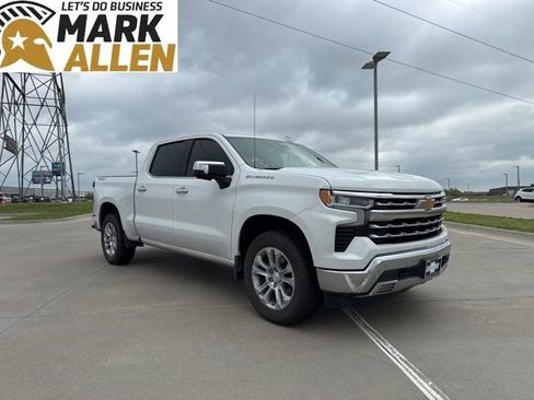 Used 2025 Chevrolet Silverado 1500 LTZ image 1