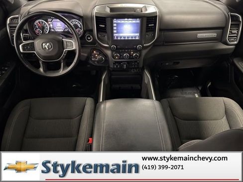 Used 2021 RAM 1500 Big Horn image 3
