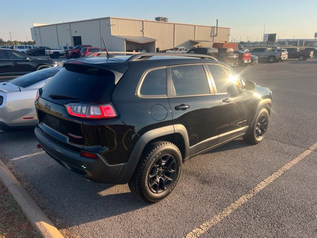 Used 2020 Jeep Cherokee Trailhawk AWD/4WD image 6