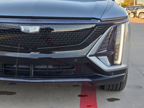 New 2026 Cadillac Lyriq Sport image 6