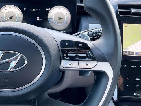 Used 2022 Hyundai Tucson Limited image 23