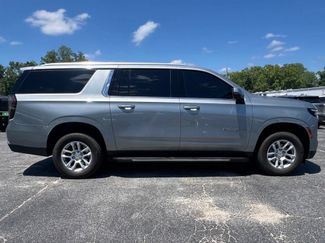 Used 2025 Chevrolet Suburban LT w/ Comfort Package AWD/4WD video 2