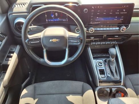 Used 2023 Chevrolet Colorado LT w/ LT Convenience Package AWD/4WD image 5