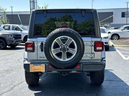 Certified 2020 Jeep Wrangler Unlimited Sahara AWD/4WD image 5