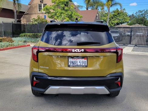 Certified 2024 Kia Seltos S FWD image 4