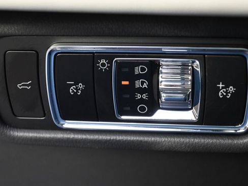New 2026 Lincoln Aviator AWD w/ Jet Appearance Package image 25