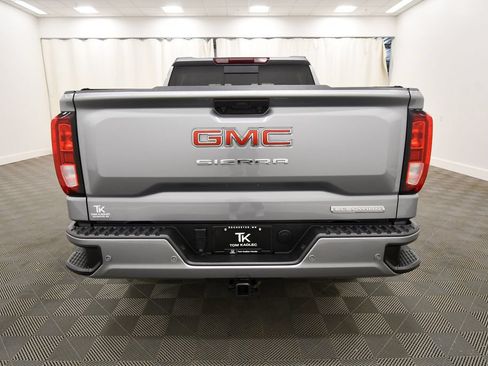 Used 2024 GMC Sierra 1500 Elevation w/ Elevation Premium Package AWD/4WD image 6