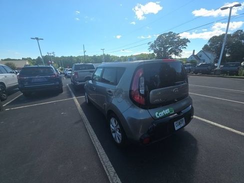 Used 2016 Kia Soul + FWD image 20
