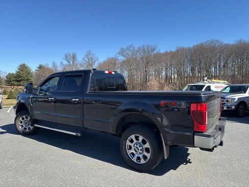 Used 2022 Ford F350 Lariat w/ Lariat Ultimate Package image 4