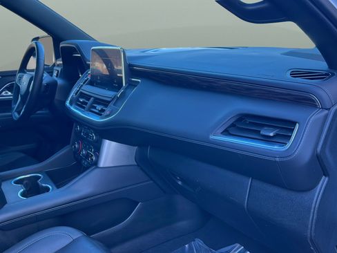 Used 2023 Chevrolet Tahoe Z71 w/ Luxury Package image 32