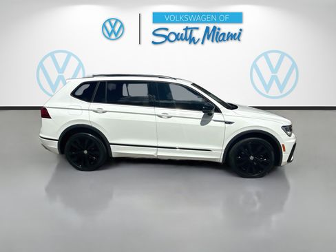 Used 2021 Volkswagen Tiguan SE R-Line FWD image 8