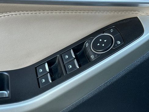 Used 2021 Ford Explorer Limited w/ Equipment Group 301A image 13