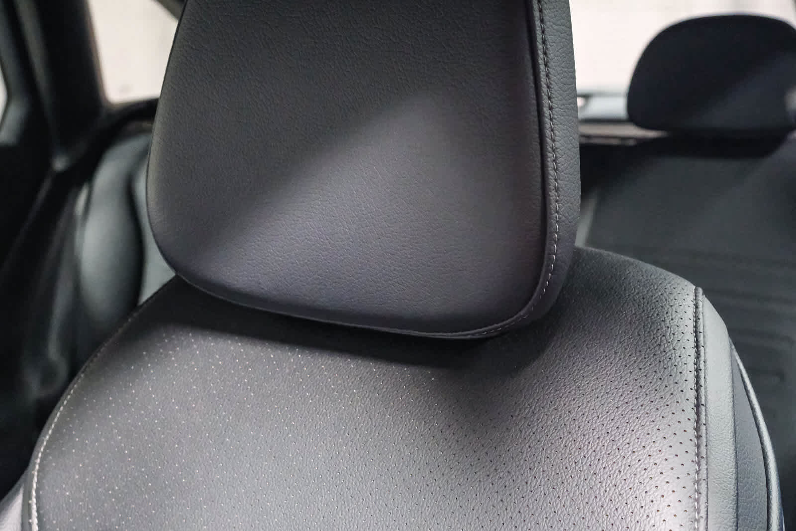 Certified 2025 Mercedes-Benz GLC 350e 4MATIC image 26