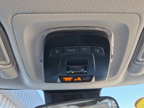 Used 2026 Toyota Corolla LE image 34