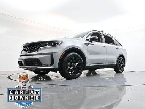 Used 2023 Kia Sorento SX image 30