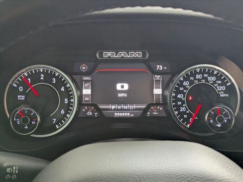 Used 2022 RAM 1500 Big Horn image 10