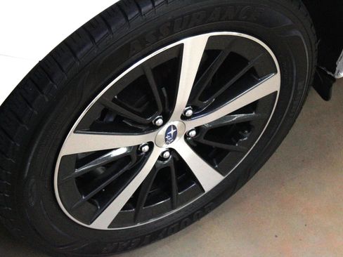 Used 2023 Subaru Impreza 2.0i Premium image 26