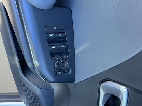 New 2025 Kia K4 LXS FWD image 21