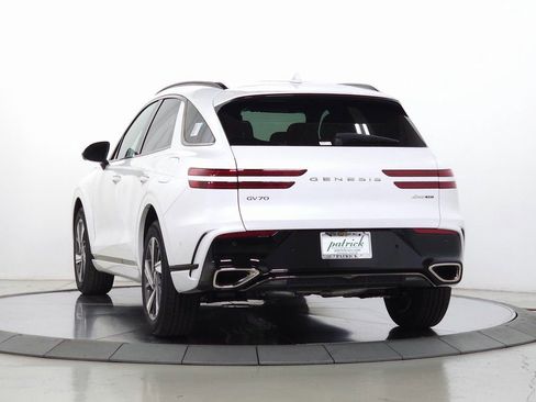Used 2026 Genesis GV70 3.5T Sport Advanced AWD/4WD image 6