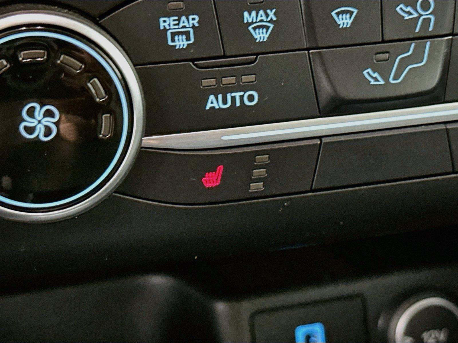 Used 2020 Ford Escape SE AWD/4WD image 16