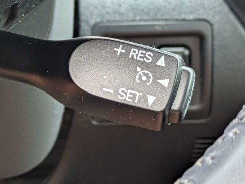 Used 2011 Lexus IS 350C w/ Luxury Pkg RWD image 32