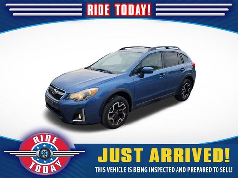 Used 2016 Subaru Crosstrek 2.0i Limited AWD/4WD image 1