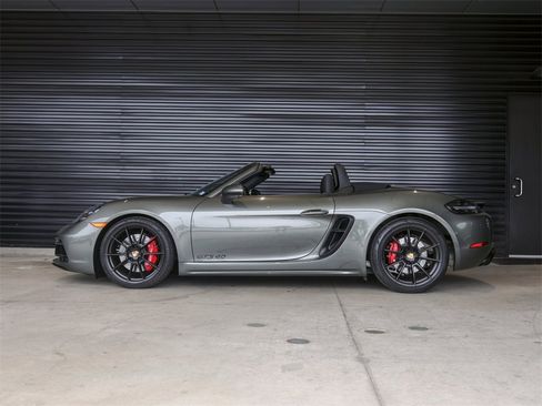 Certified 2025 Porsche 718 Boxster GTS image 2