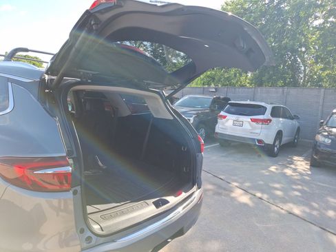 Used 2020 Buick Enclave Avenir FWD image 37