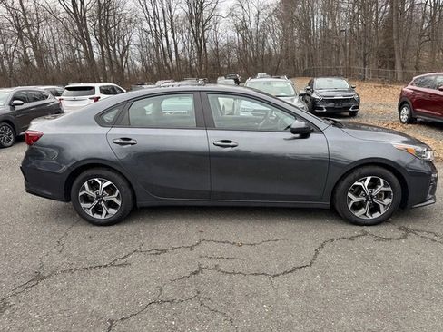 Used 2021 Kia Forte LXS image 7